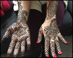 Grassroots-Henna-and-Design 